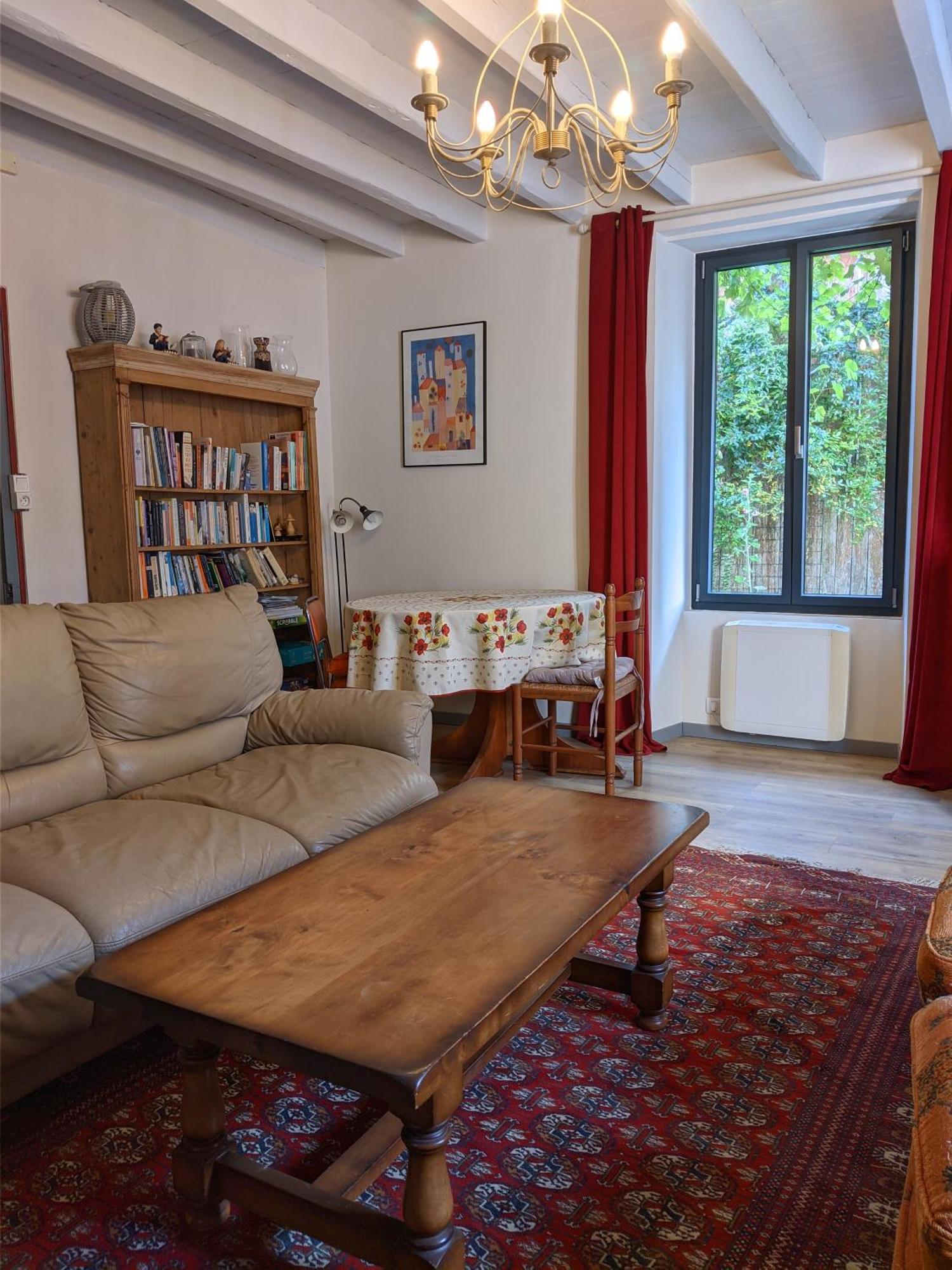 Les Volets Bleus Villa Arcais Exterior photo